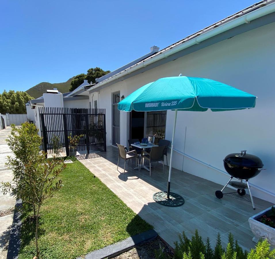 The Lily House Hotel Hermanus Buitenkant foto
